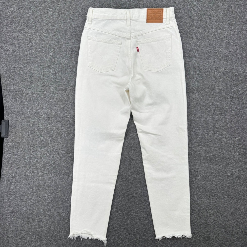 Levis Premium Mom Jeans Womens 27 White Distressed Ripped Frayed Hem High Rise - Picture 7 of 11